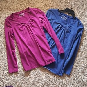 Long sleeve maternity tops size xs. Pink and blue